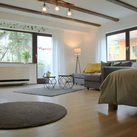 Studio-Apartment Mit Garten, Parkplatz & Kueche Offenburg Bagian luar foto